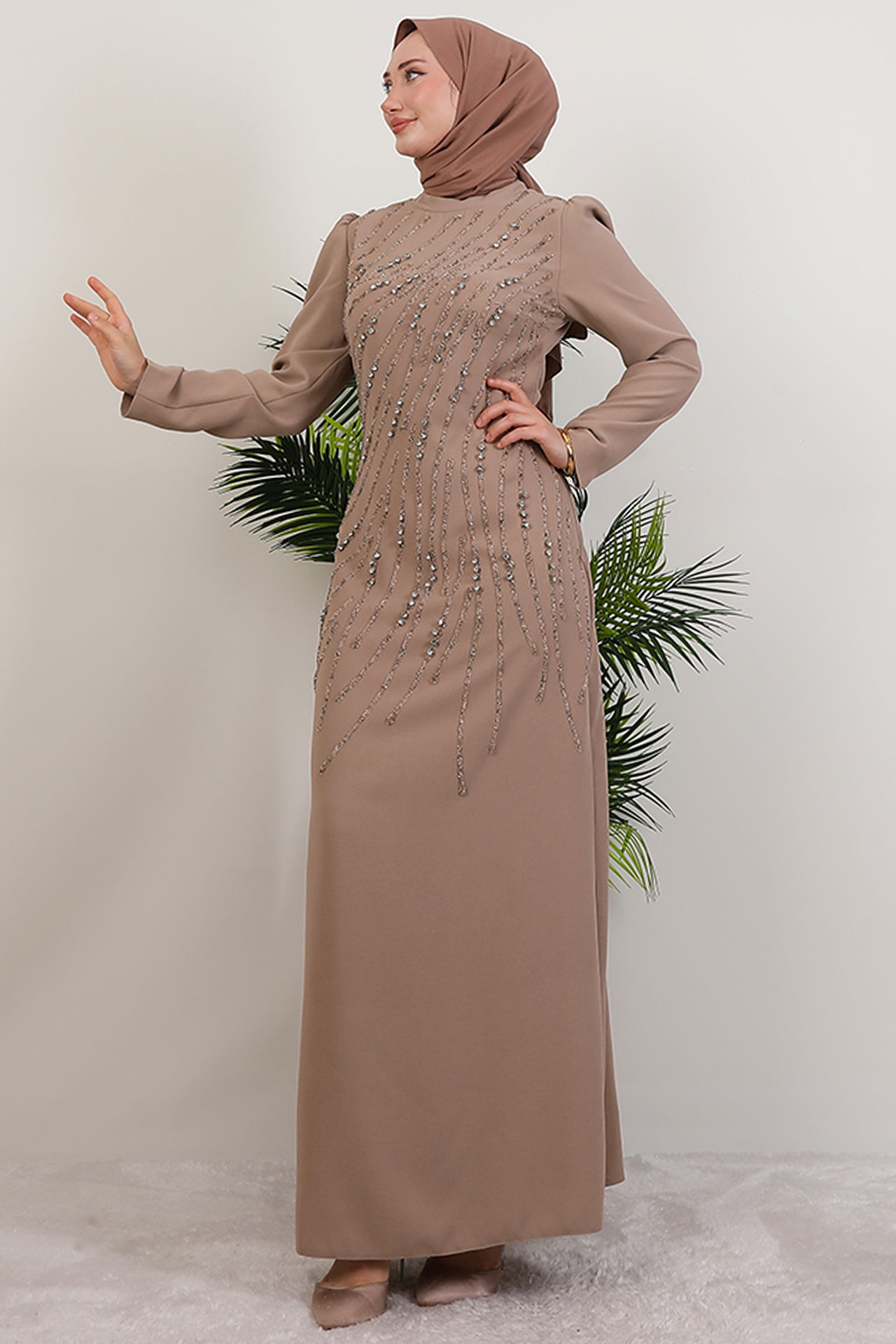 Seher Taşlı Elbise Bej 